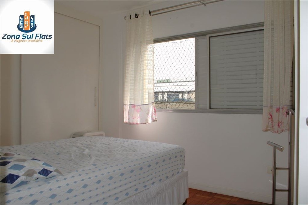 Apartamento à venda com 2 quartos, 67m² - Foto 2