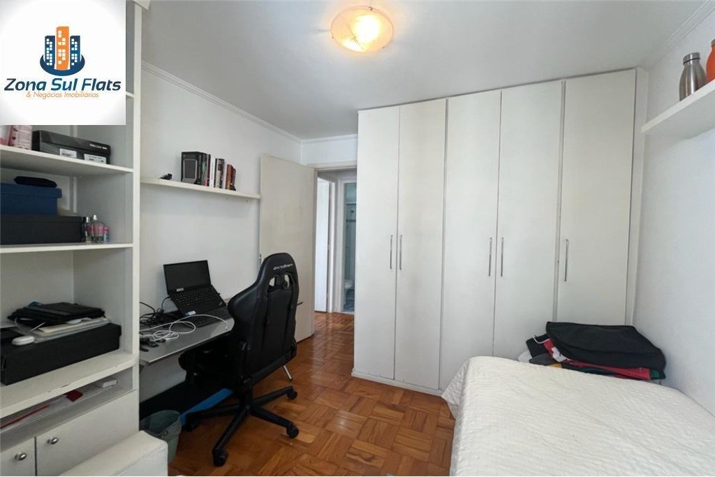 Apartamento à venda com 2 quartos, 67m² - Foto 11