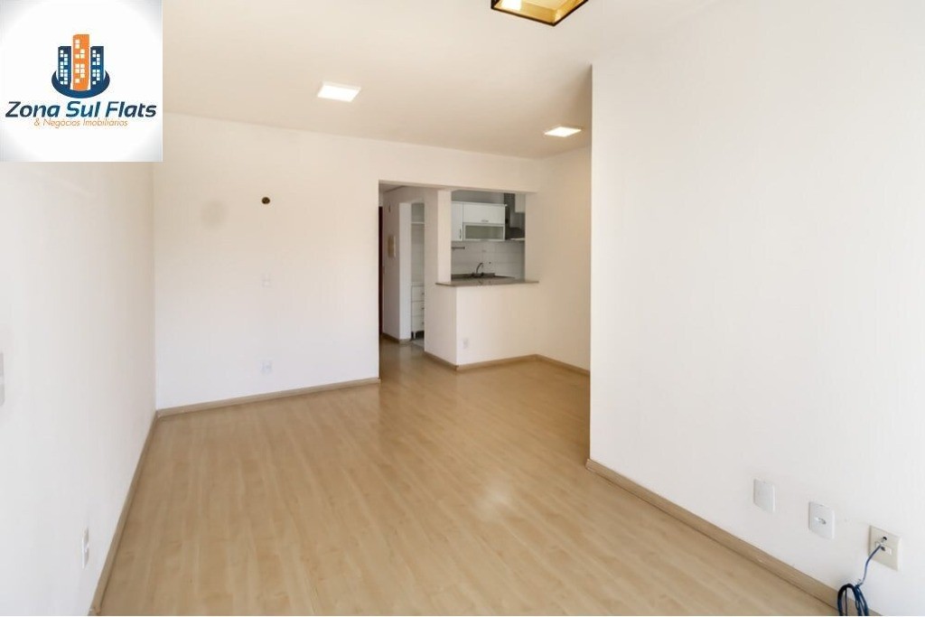 Apartamento à venda com 3 quartos, 79m² - Foto 3