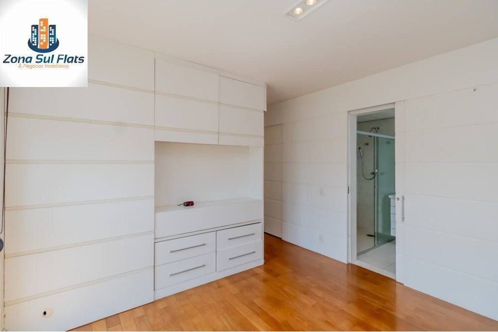 Apartamento à venda com 3 quartos, 184m² - Foto 19