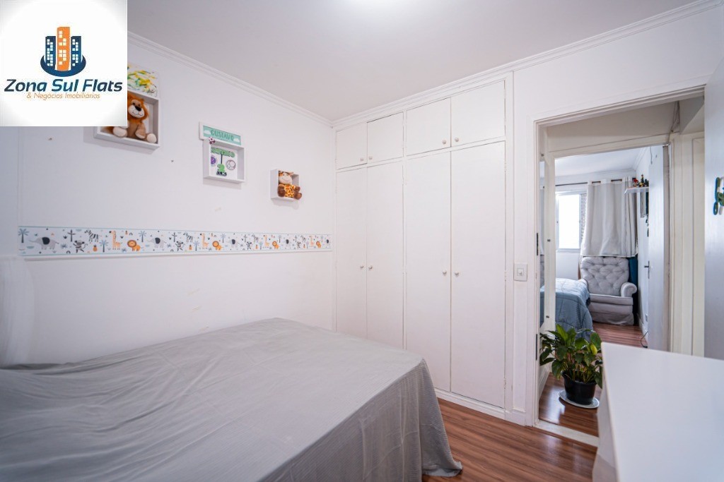 Apartamento à venda com 2 quartos, 64m² - Foto 17