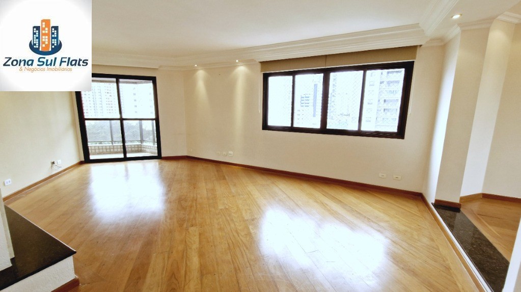 Apartamento à venda com 3 quartos, 133m² - Foto 1