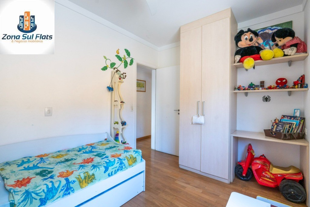 Apartamento à venda com 3 quartos, 143m² - Foto 32