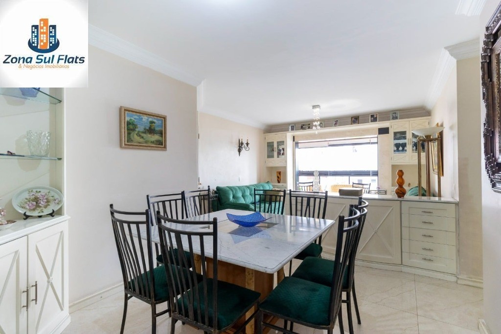 Apartamento à Venda No Brooklin COm 3 Dormitórios Sendo 2 Suítes e 3 Vagas - Varanda