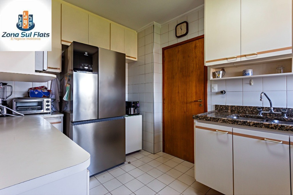 Apartamento à venda com 4 quartos, 195m² - Foto 30