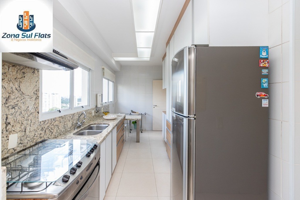Apartamento à Venda Em Santo Amaro Com 3 Suítes e 2 Vagas - Varanda Gourmet