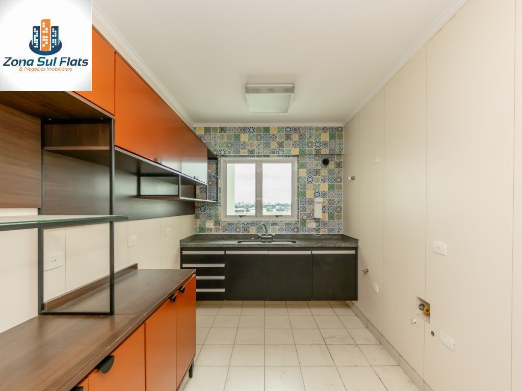 Apartamento à venda com 3 quartos, 142m² - Foto 9