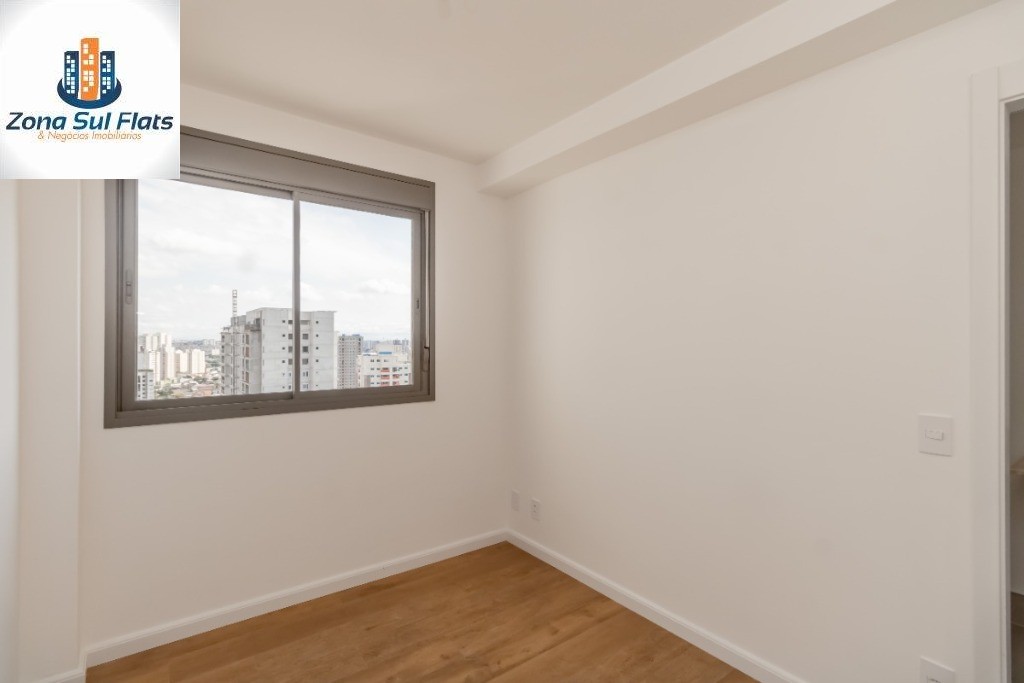 Apartamento à venda com 2 quartos, 72m² - Foto 25