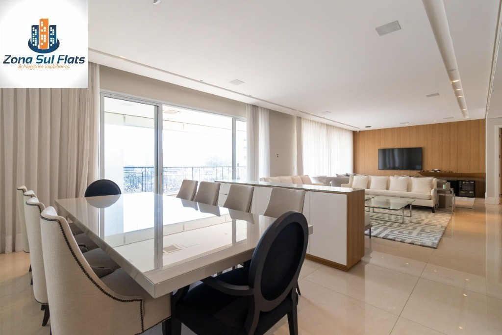 Apartamento à Venda Em Moema Com 4 Suítes e 5 Vagas - Varanda Gourmet - Alto Padrão