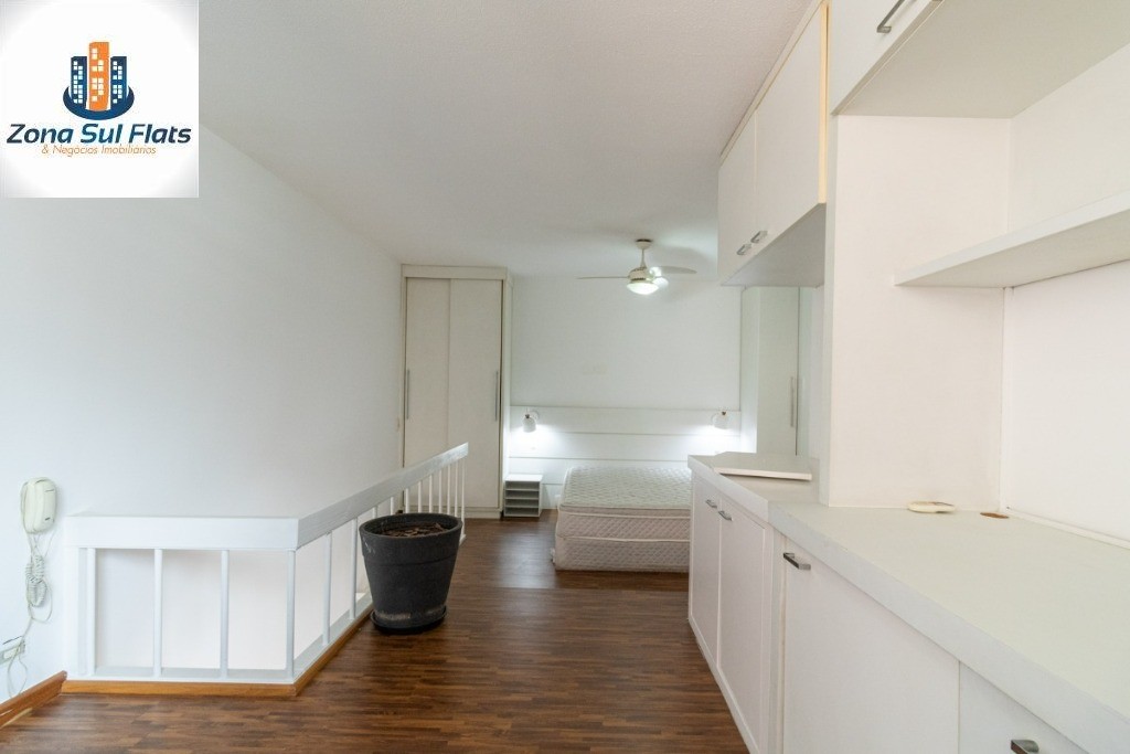 Apartamento à venda com 1 quarto, 70m² - Foto 18