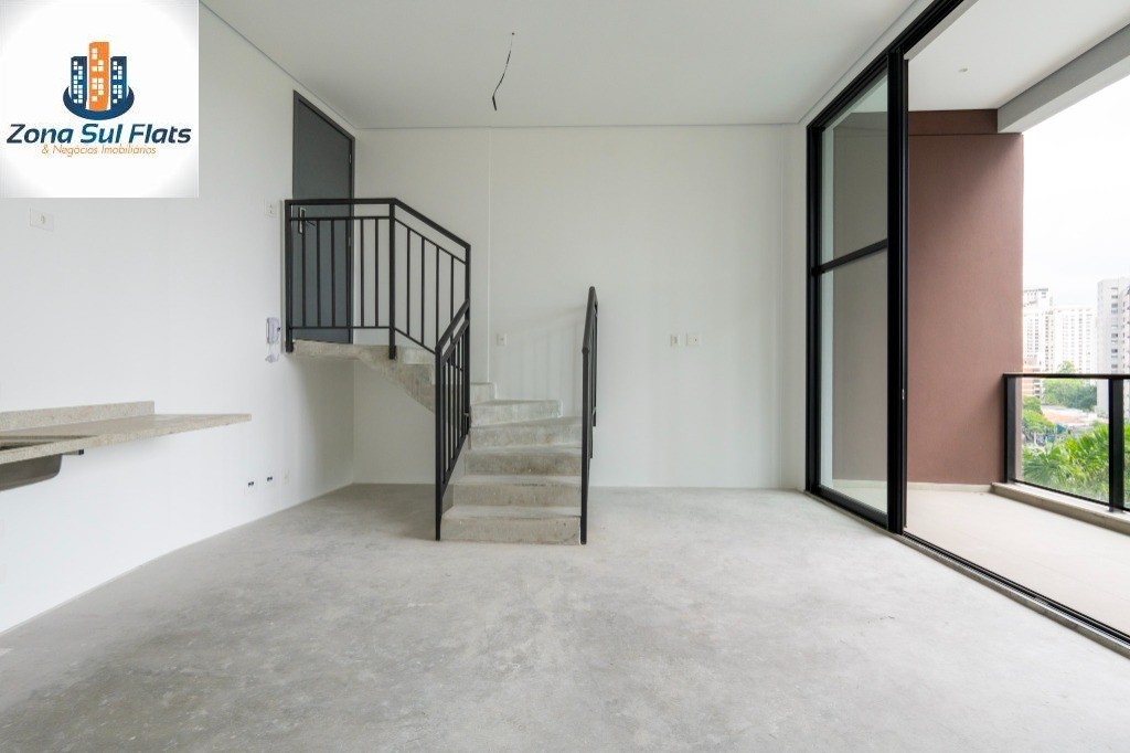 Apartamento à Venda Em Moema Com 1 Suíte, 2 Banheiros e 1 Vaga - Varanda