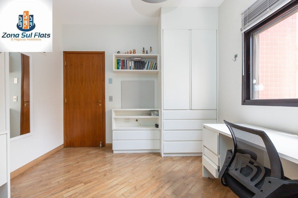 Apartamento à venda com 3 quartos, 220m² - Foto 33