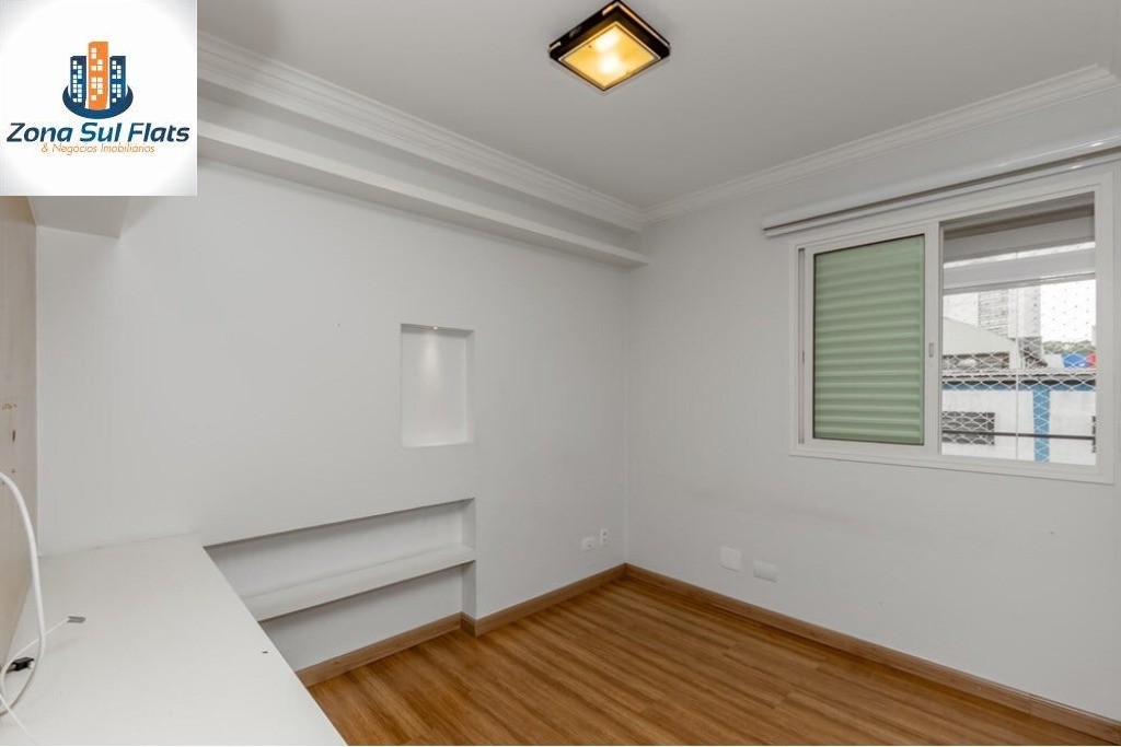 Apartamento à venda com 2 quartos, 78m² - Foto 4