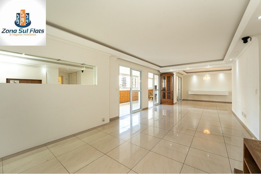 Apartamento à venda com 4 quartos, 201m² - Foto 5