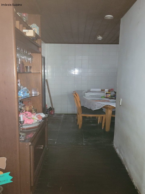 Casa à venda com 3 quartos, 300m² - Foto 23