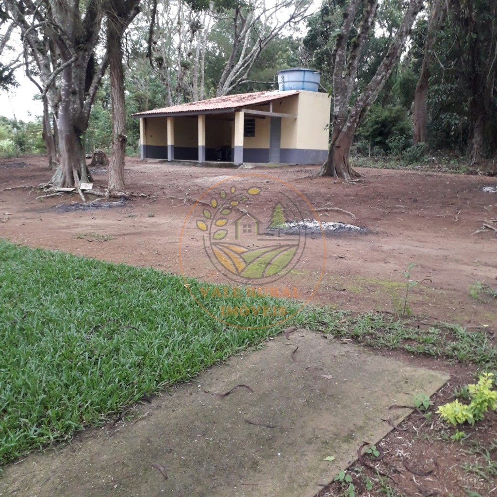 Chácara à venda com 3 quartos, 7200m² - Foto 11