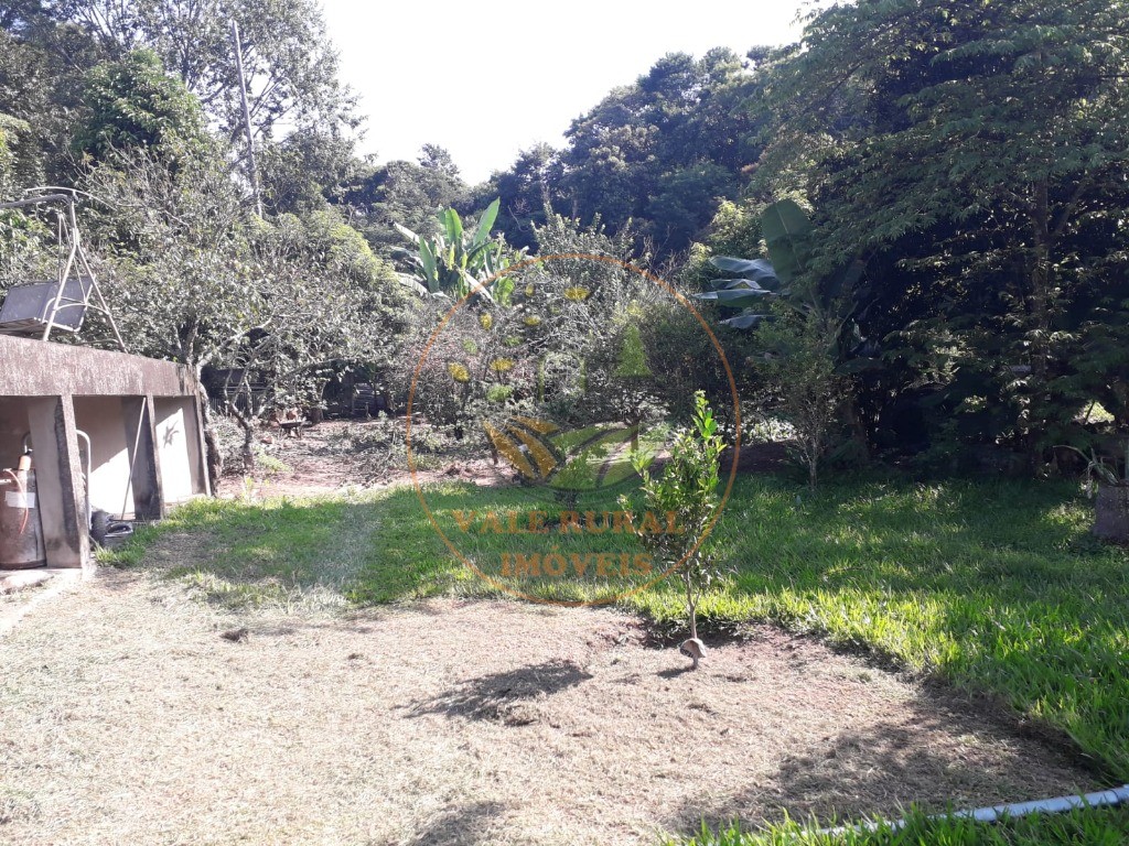 Chácara à venda com 3 quartos, 3200m² - Foto 8