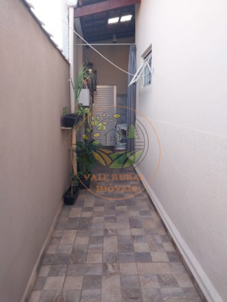 Casa à venda com 3 quartos, 200m² - Foto 9