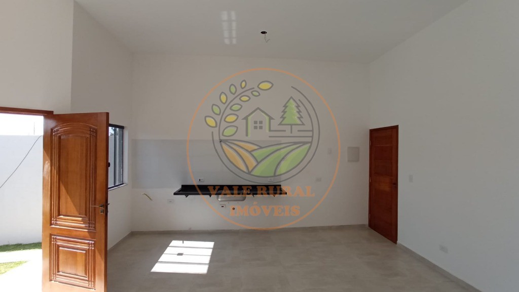 Casa à venda com 3 quartos, 150m² - Foto 3