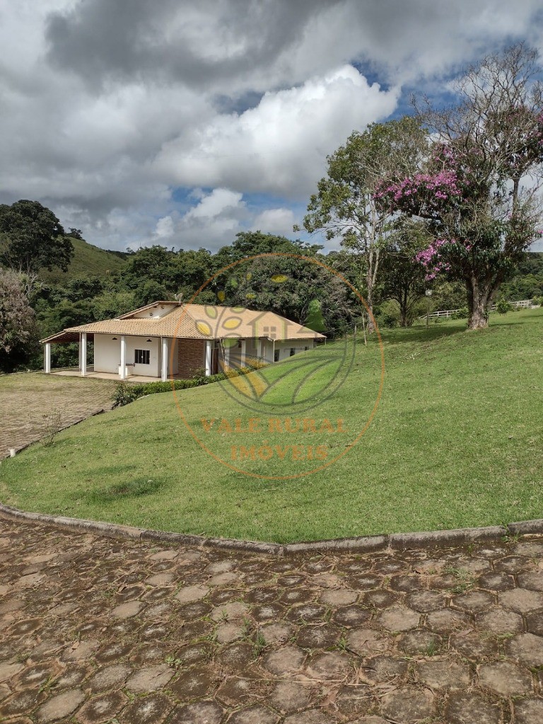 Fazenda à venda com 3 quartos, 242m² - Foto 40