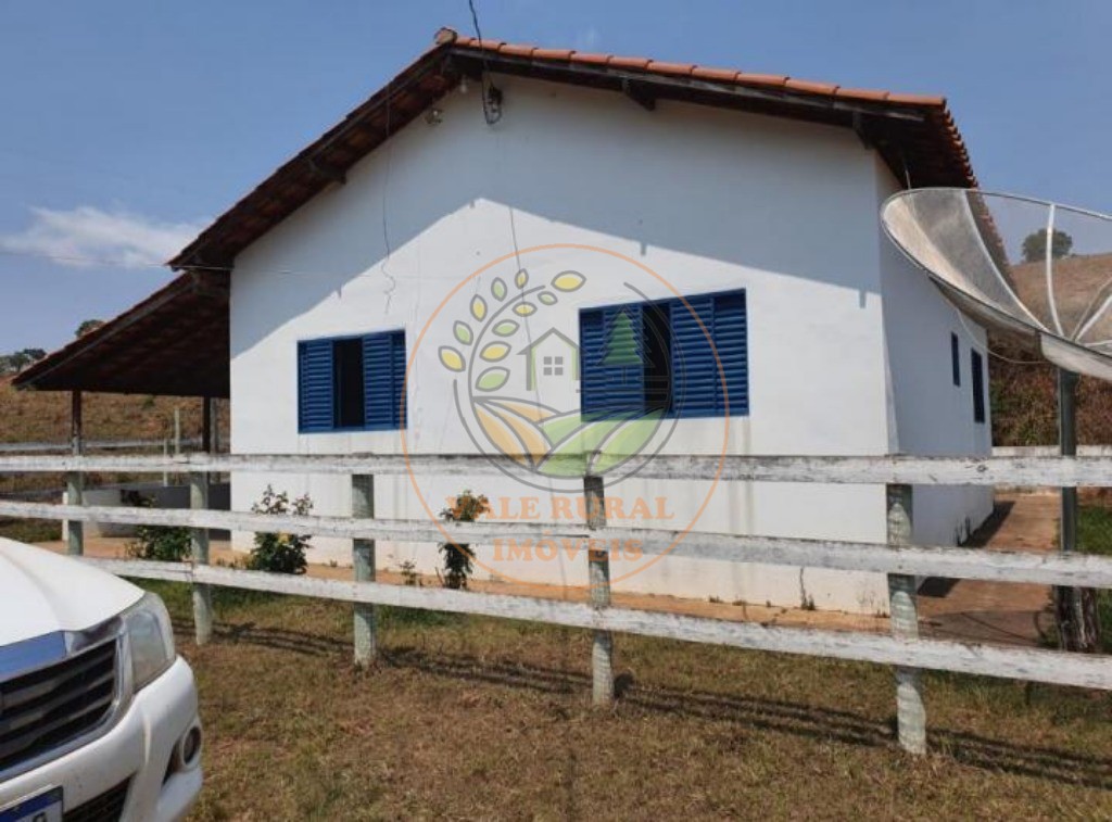 Fazenda à venda com 3 quartos, 242m² - Foto 12