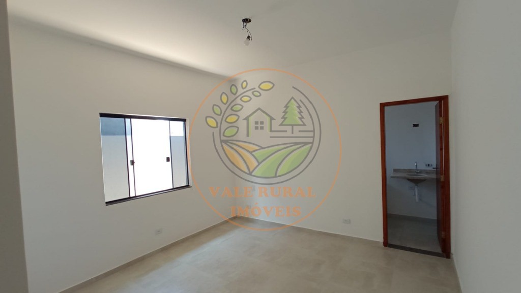 Casa à venda com 3 quartos, 150m² - Foto 8