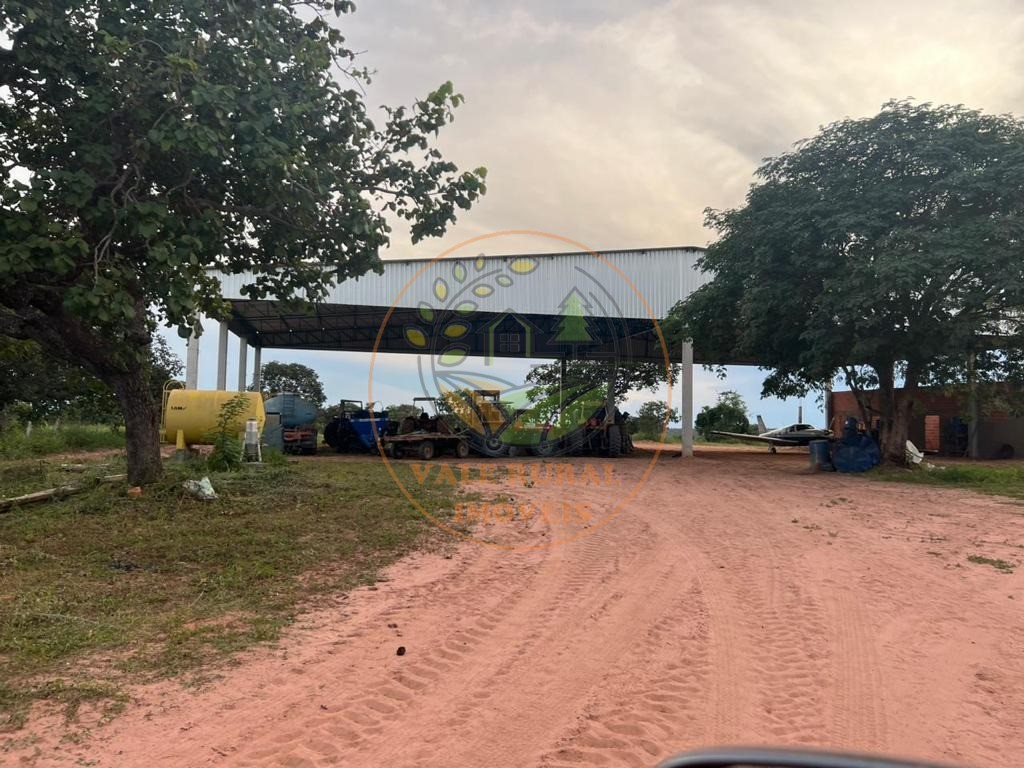 Fazenda à venda com 10 quartos, 3300m² - Foto 36