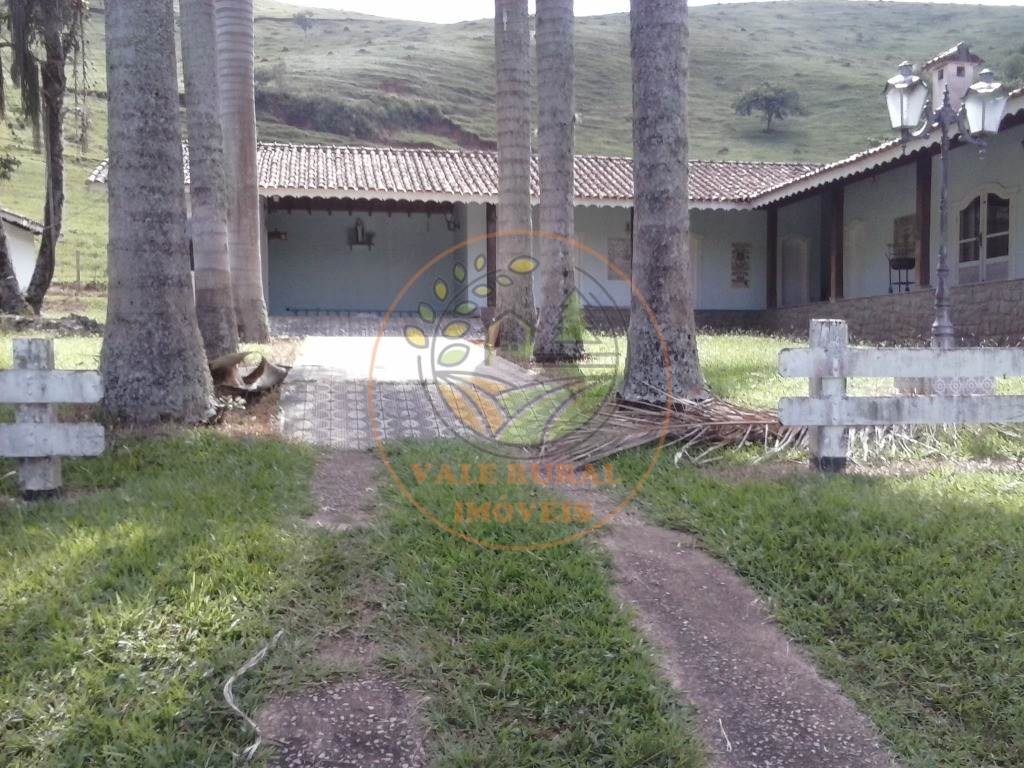 Fazenda à venda com 2 quartos, 40m² - Foto 10