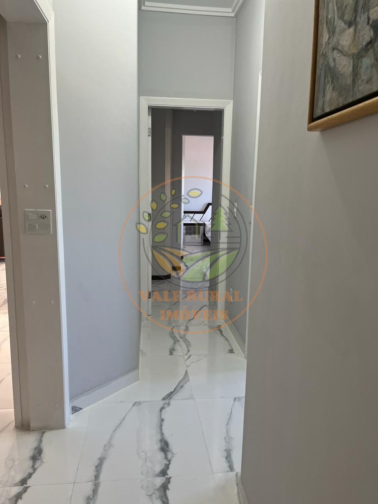 Apartamento à venda com 3 quartos, 188m² - Foto 3