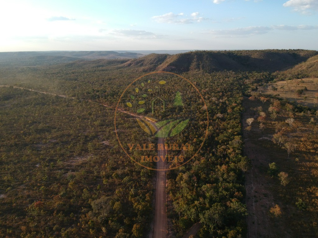 Fazenda à venda com 5 quartos, 613m² - Foto 2