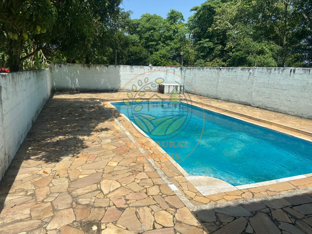 Chácara à venda com 2 quartos, 1500m² - Foto 1