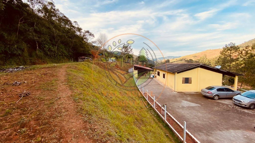 Chácara à venda com 3 quartos, 24200m² - Foto 2