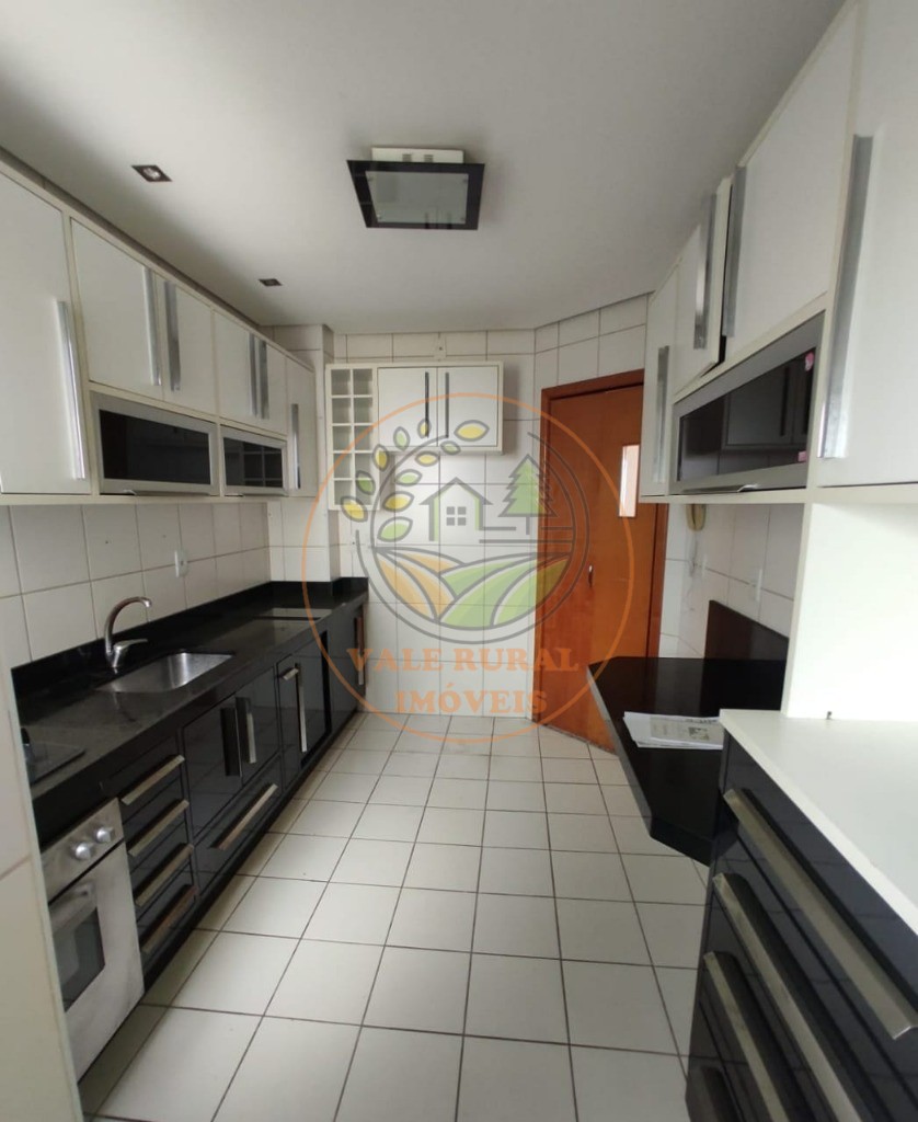 Apartamento à venda com 3 quartos, 107m² - Foto 6