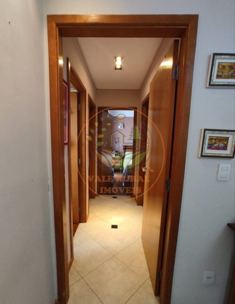 Apartamento à venda com 3 quartos, 107m² - Foto 14