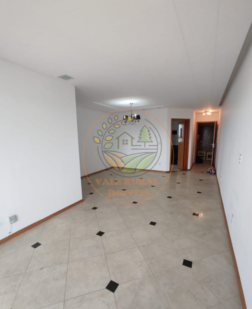 Apartamento à venda com 3 quartos, 107m² - Foto 1