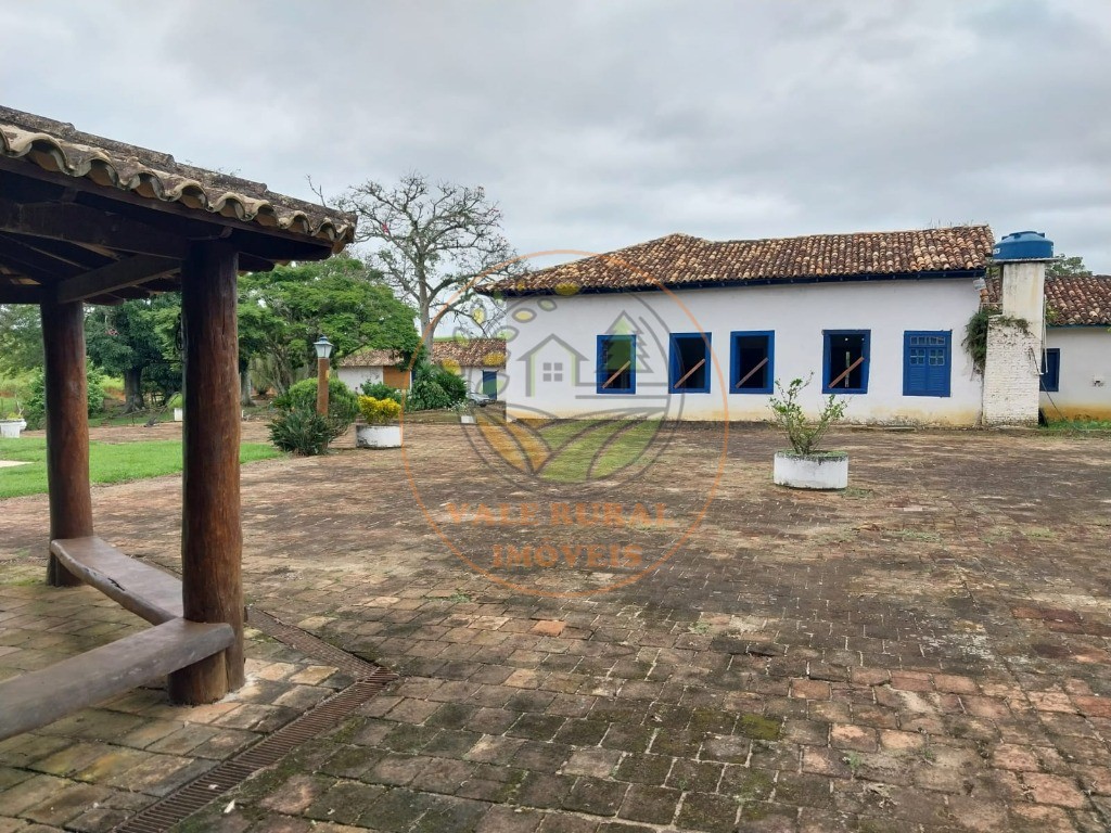 Fazenda à venda com 5 quartos, 11m² - Foto 7