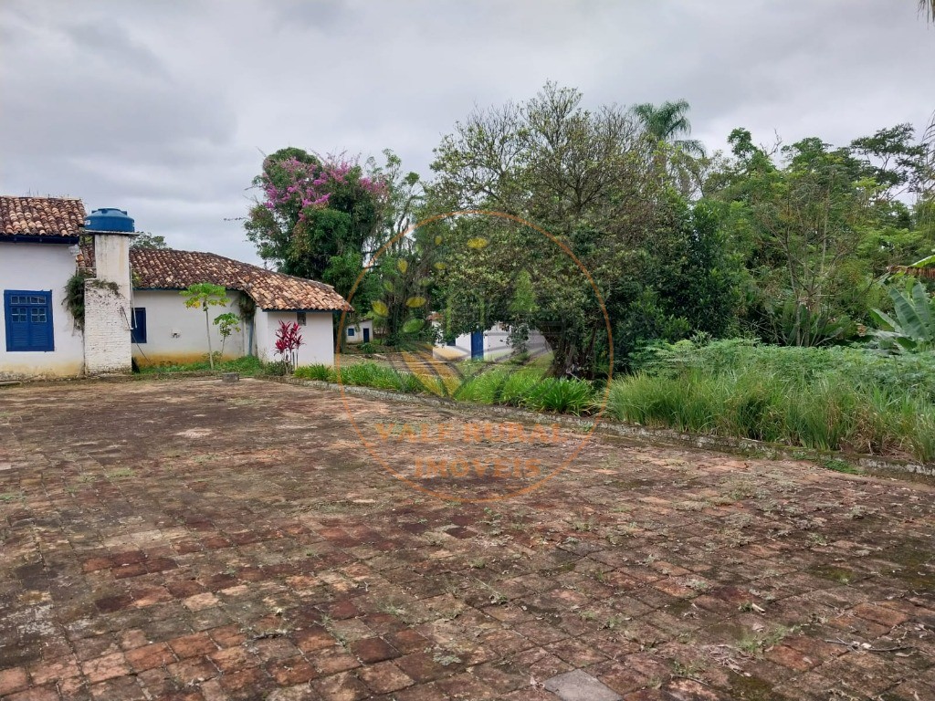 Fazenda à venda com 5 quartos, 11m² - Foto 8