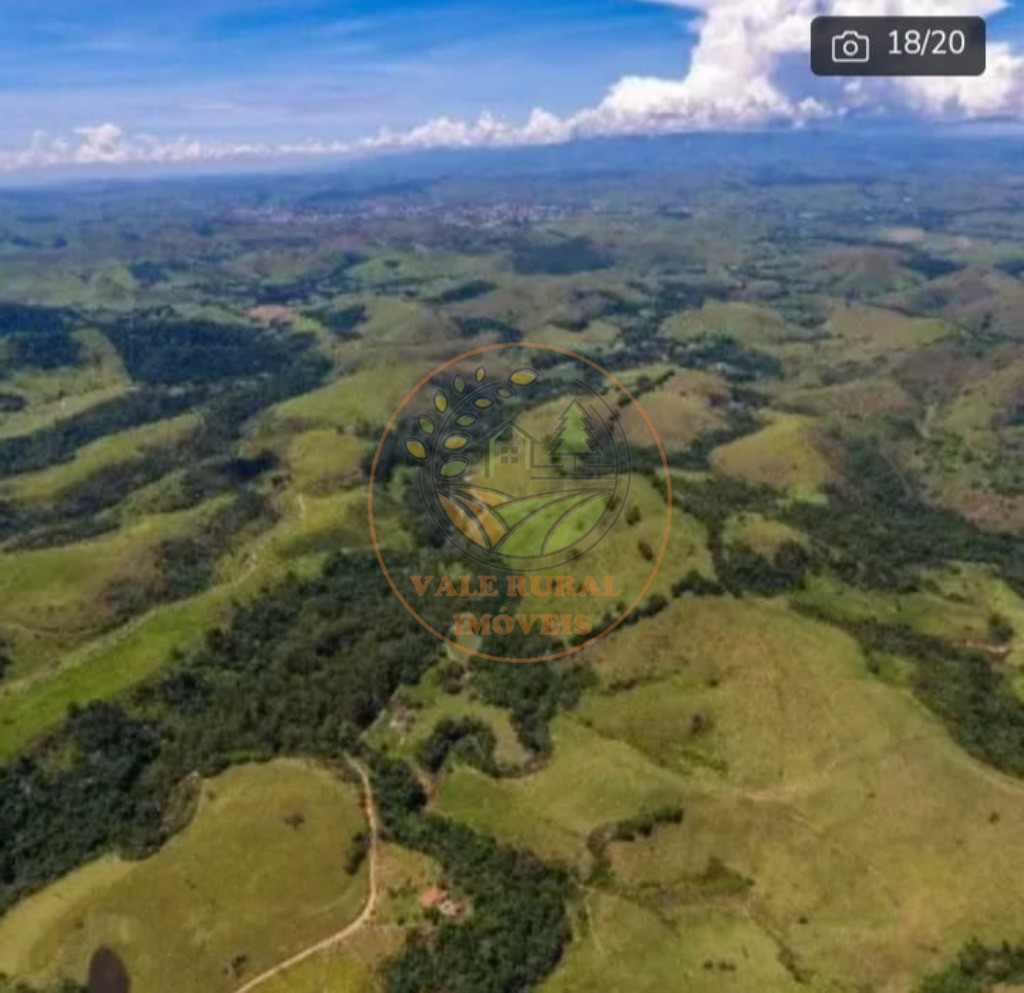 Fazenda à venda com 3 quartos, 37m² - Foto 6