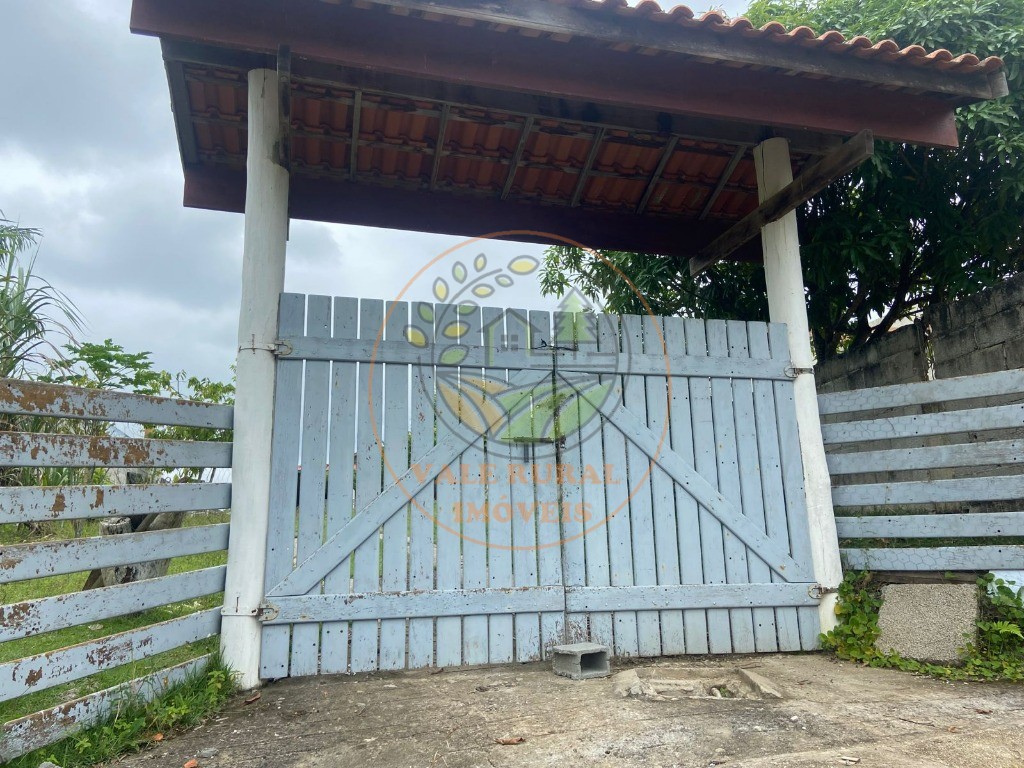 Chácara à venda com 2 quartos, 1000m² - Foto 2