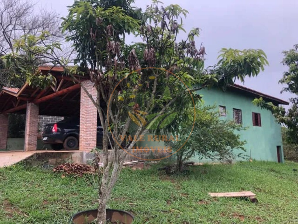 Chácara à venda com 3 quartos, 1000m² - Foto 1