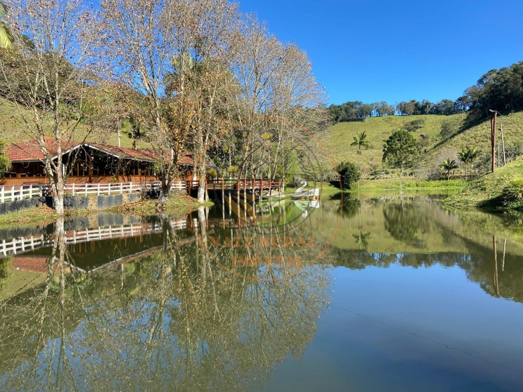 Fazenda à venda com 3 quartos, 36m² - Foto 2