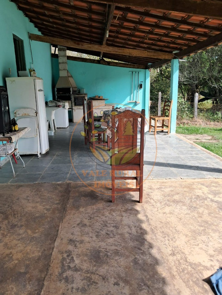 Chácara à venda com 3 quartos, 2400m² - Foto 15