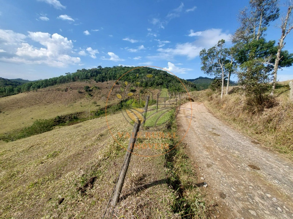 Fazenda à venda com 2 quartos, 20m² - Foto 2