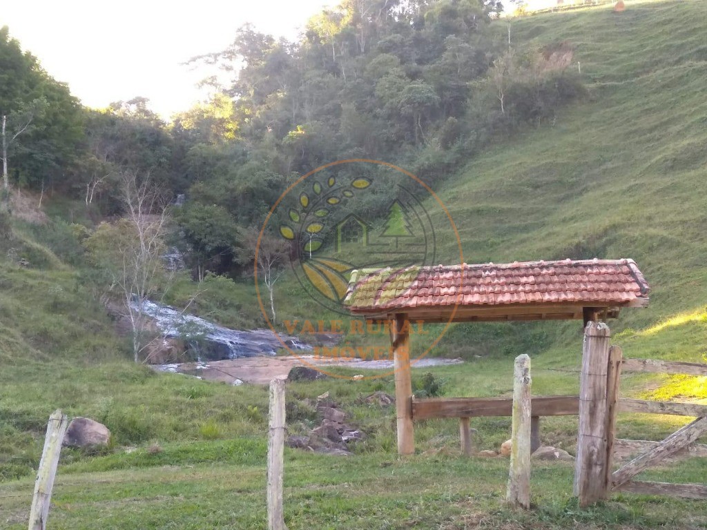 Fazenda à venda com 1 quarto, 106m² - Foto 6