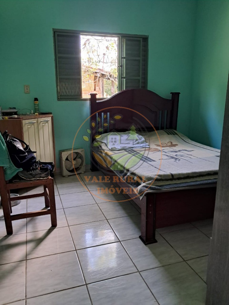 Chácara à venda com 3 quartos, 2400m² - Foto 17