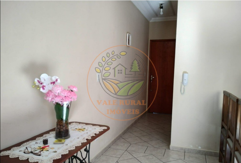 Apartamento à venda com 2 quartos, 67m² - Foto 3