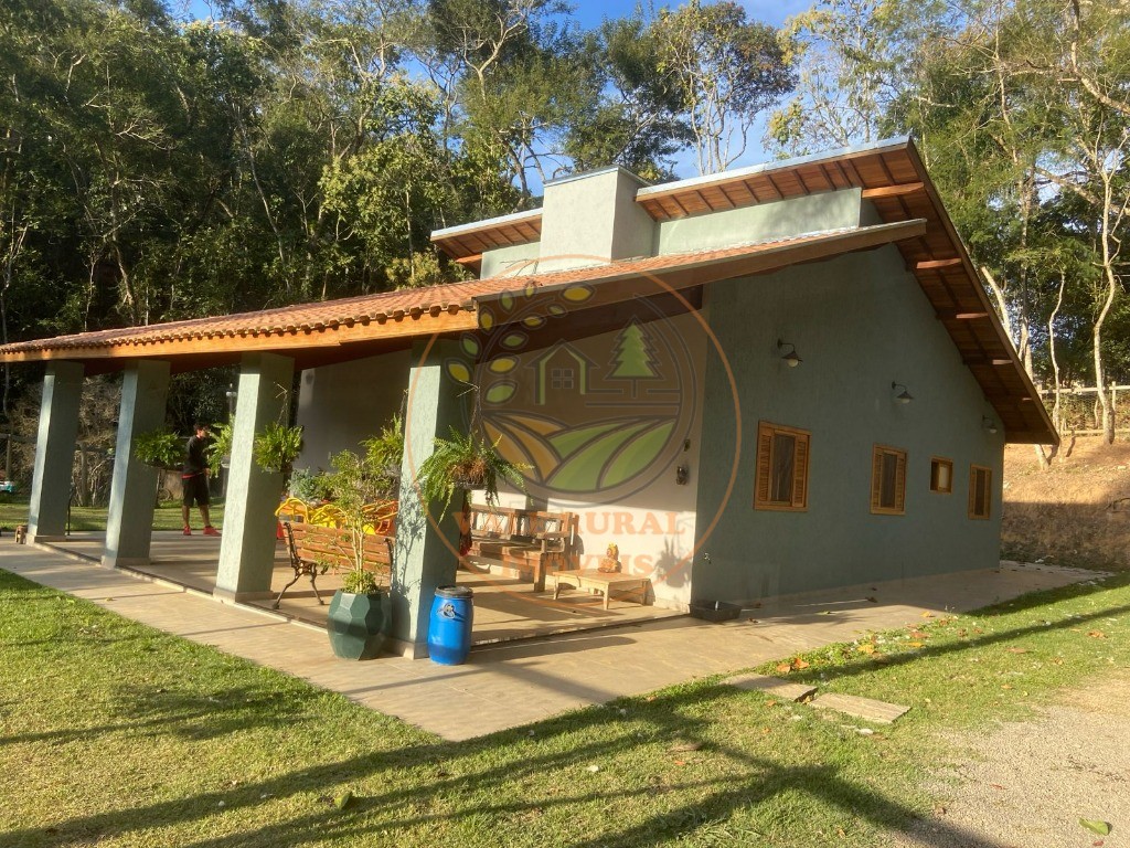 Chácara à venda com 3 quartos, 16640m² - Foto 1