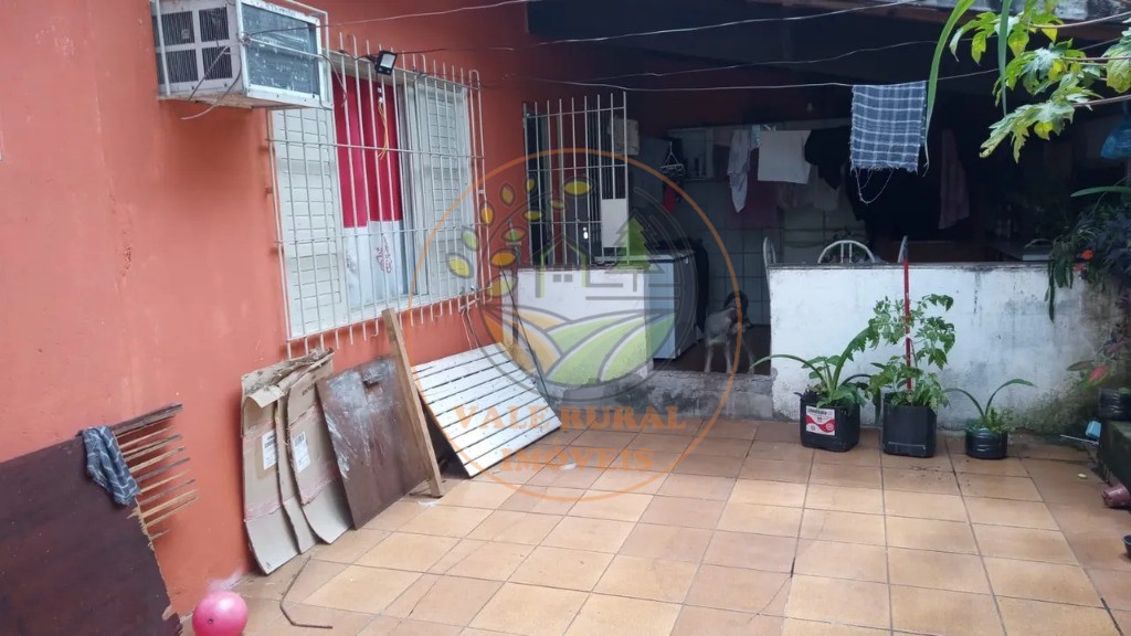 Casa à venda com 2 quartos - Foto 4