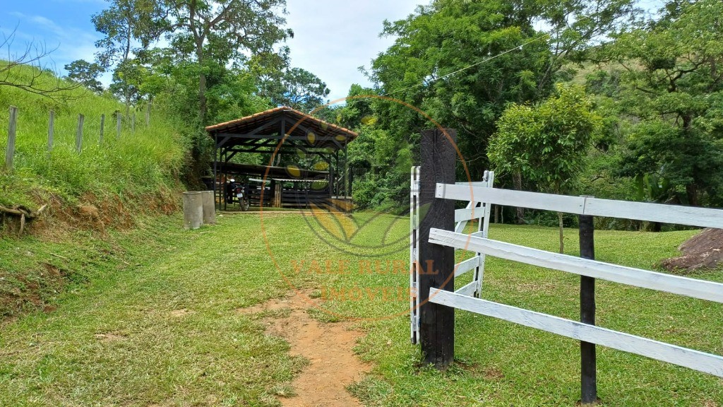 Sítio à venda com 2 quartos, 5m² - Foto 10