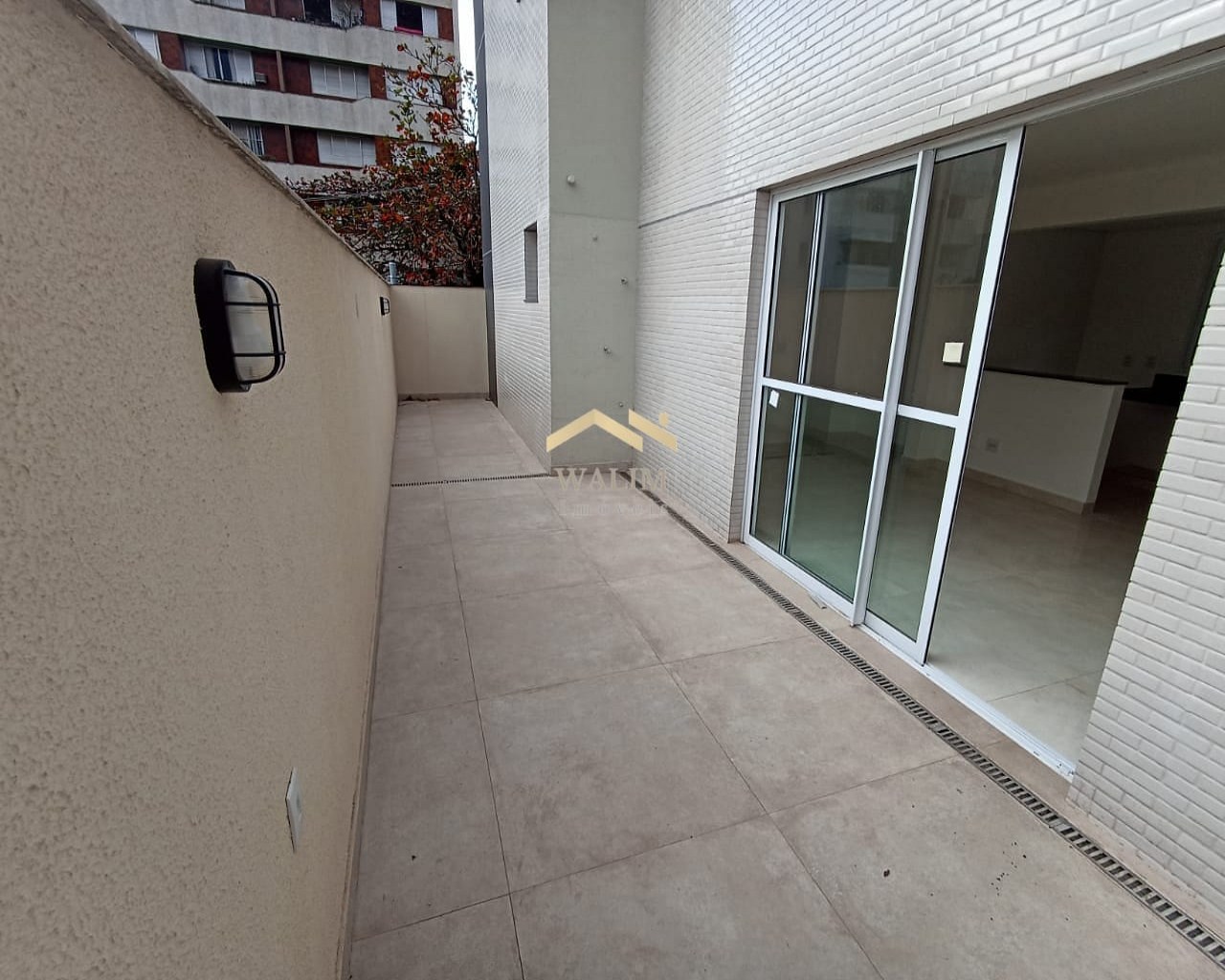 Venda apartamento área privativa dois lados imóvel, 2 quartos, 2 suites, lavabo, sala integrada, 12